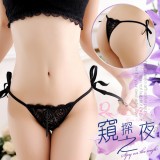 《AIMEI GIAREN》窺探之夜！誘人側綁帶蕾絲丁字褲﹝黑﹞