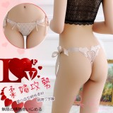 《AIMEI GIAREN》柔媚攻勢！愛心造型網格柔紗綁帶丁字褲﹝膚﹞