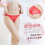 《AIMEI GIAREN》愛戀滋味！菱格紋網紗蕾絲滾邊三角褲﹝紅﹞