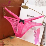 《Yisiting》寵愛今夜！雙細帶蕾絲花朵性感美臀T字褲﹝玫紅﹞